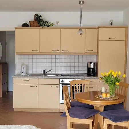 Apartment Haus Ostseeluft, Whg 4 Huehnergott *